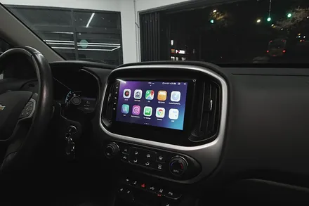 쉐보레 콜로라도 순정 네비게이션 블랙아웃! 안드로이드 올인원 으로 해결