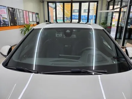 BMW 120i (F40) 신차 레이노  안전운전을 위한 썬팅!!