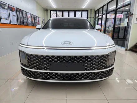그랜저세레니티화이트펄 열차단 좋은 CX90 썬팅 시공