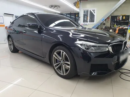BMW 6GT 중고차 노후 썬팅 제거 레이노 F95로 재시공!