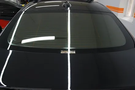 BMW220i 차량에 솔라가드 새턴 썬팅으로 여름을 시원하게~