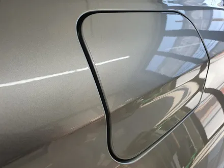 렉서스 es300h 레이노팬텀 틴팅 시공. 눈과 피부를 보호하세요