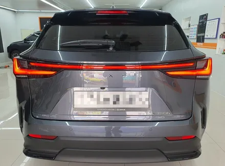 렉서스 NX350 h 하이브리드  프리미엄 틴팅 시공점 ( 비기닝 창원점)