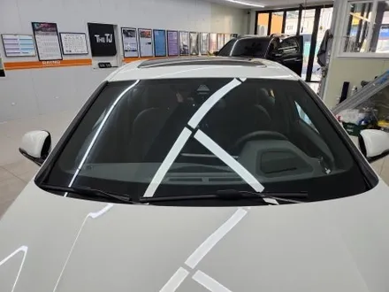 BMW 120i (F40) 신차 레이노  안전운전을 위한 썬팅!!