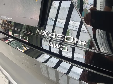 렉서스 NX450h + F 스포츠 레이노 팬텀 F95 썬팅 (비기닝 창원점)