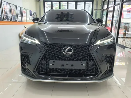 렉서스 NX450h + F 스포츠 레이노 팬텀 F95 썬팅 (비기닝 창원점)