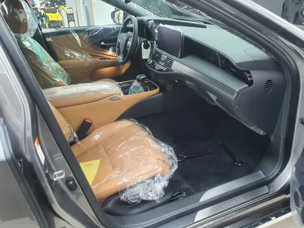 렉서스 LS 500h  열차단 틴팅 시원한 드라이빙 즐겨요