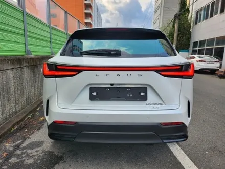 렉서스 nx350h 레이노썬팅 크로마9 시공 반사필름 색상 보세요.