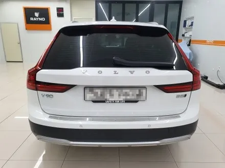 볼보 V90 크로스컨트리 신차 어항 썬팅!