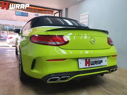 벤츠전체랩핑 c63카브리올레 에이버리 라임그린 에이치랩(hwrap) / 부천 소사구 송내동