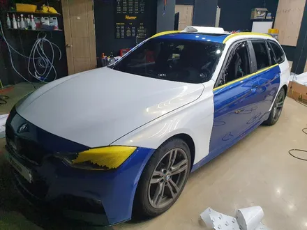 부천전체랩핑 전문업체 에이치랩 BMW 3시리즈 320d m퍼포먼스 데칼 시공 / 부천 소사구 송내동