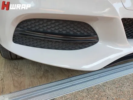 벤츠 W205 C클래스 유광그레이 크레용 색상으로 전체랩핑 / 부천 소사구 송내동