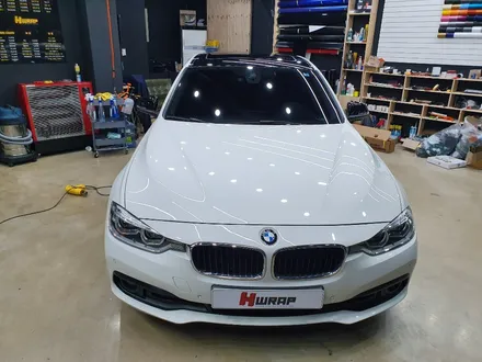 부천루프스킨 BMW F30 3시리즈 320D 랩핑 시공 / 부천 소사구 송내동