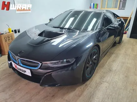 bmw i8 쿠페 스카이블루 자동차랩핑제거 에이치랩(hwrap) / 부천 소사구 송내동
