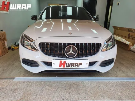 벤츠 W205 C클래스 유광그레이 크레용 색상으로 전체랩핑 / 부천 소사구 송내동