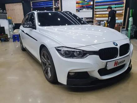 부천전체랩핑 전문업체 에이치랩 BMW 3시리즈 320d m퍼포먼스 데칼 시공 / 부천 소사구 송내동