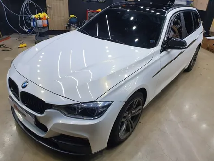 부천전체랩핑 전문업체 에이치랩 BMW 3시리즈 320d m퍼포먼스 데칼 시공 / 부천 소사구 송내동