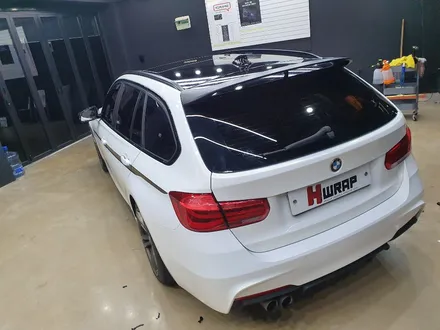 부천전체랩핑 전문업체 에이치랩 BMW 3시리즈 320d m퍼포먼스 데칼 시공 / 부천 소사구 송내동