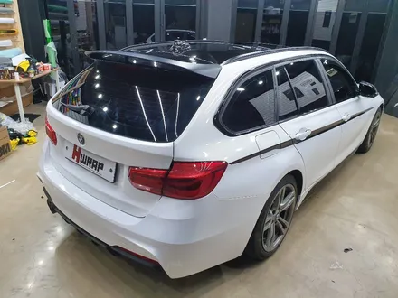 부천전체랩핑 전문업체 에이치랩 BMW 3시리즈 320d m퍼포먼스 데칼 시공 / 부천 소사구 송내동