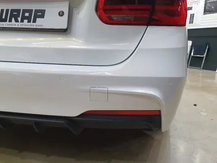 부천전체랩핑 전문업체 에이치랩 BMW 3시리즈 320d m퍼포먼스 데칼 시공 / 부천 소사구 송내동