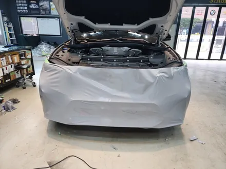 하남 미사 고객님의 BMW X5 M 하이그로시 그레이 색상의 필름으로 전체랩핑 시공 / 하남 하산곡동
