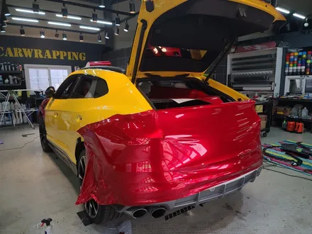 슈퍼카 우루스(URUS)  / 택랩(TECKWRAP)랩핑 풀시공 / 블러드레드 / 캔디레드 / 하남 하산곡동