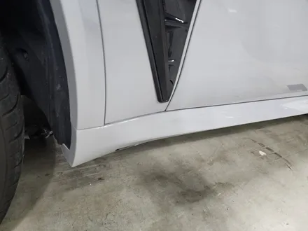 하남 미사 고객님의 BMW X5 M 하이그로시 그레이 색상의 필름으로 전체랩핑 시공 / 하남 하산곡동