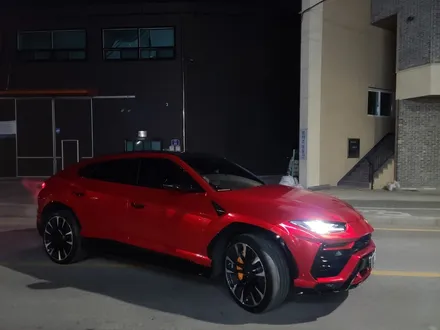 슈퍼카 우루스(URUS)  / 택랩(TECKWRAP)랩핑 풀시공 / 블러드레드 / 캔디레드 / 하남 하산곡동