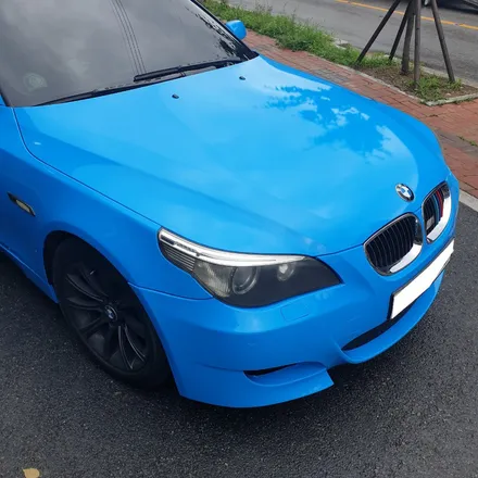 상태 안 좋은 BMW 5시리즈 E60, 에이버리 스카이블루 전체랩핑으로 신차되다?! / 하남 하산곡동