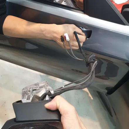 신형 C63AMG 접촉사고로 랩핑 재시공하다, 보험수리로 해결가능 / 하남 하산곡동