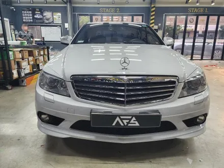 벤츠 08년식 C350 하이그로시 필름으로 전체랩핑 시공 미사 랩핑전문 니드 포 스피드 하남 / 하남 하산곡동
