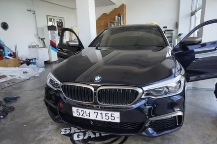 SKIN GARAGE + G30 실내랩핑 + BMW실내랩핑 + 3M랩핑 + 실내랩핑 + 포인트랩핑 + 카본랩핑 + 550D실내랩핑 / 성남시 분당구 동원동