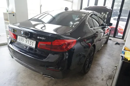 스킨게러지 + G30크롬죽이기 + BMW크롬죽이기 + 부분랩핑 + BMW부분랩핑 + 포인트랩핑 + 5시리즈랩핑 + M퍼포먼스랩핑 / 성남시 분당구 동원동