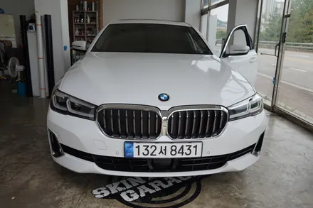 BMW G30 크롬딜리트 + BMW G30 실내랩핑 + 크롬죽이기 + 하이글로시죽이기 + G30랩핑 + G30 크롬딜리트 / 성남시 분당구 동원동