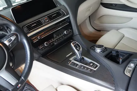 스킨게러지 + BMW실내랩핑 + 실내카본랩핑 + BMW6 + 실내랩핑 + 자동차랩핑 / 성남시 분당구 동원동