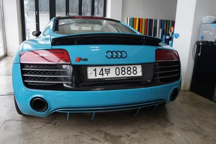 SKIN GARAGE  #아우디R8랩핑 #아우디R8범퍼랩핑 #아우디사고랩핑 #R8랩핑 #R8전체랩핑 / 성남시 분당구 동원동