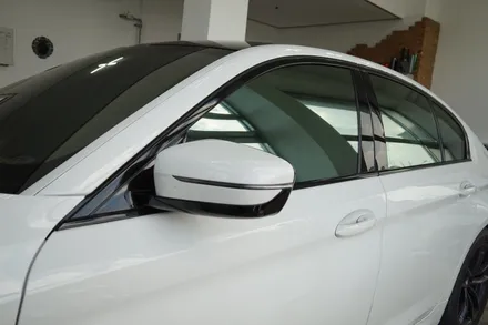 스킨게러지 + BMW 루프스킨 + G30루프스킨 + G30크롬몰딩랩핑 + 윈도우몰딩랩핑 + BMW 윈도우몰딩 + BMW G30랩핑 / 성남시 분당구 동원동