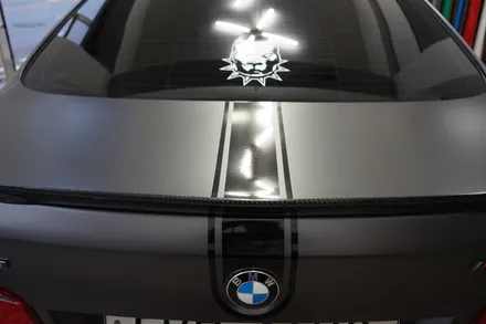스킨게러지 + BMW F10 전체랩핑 + BMW전체랩핑 + 3M 사틴다크그레이 + 3M SATIN DARK GREY  + BMW데칼 + F10데칼 / 성남시 분당구 동원동
