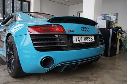 SKIN GARAGE  #아우디R8랩핑 #아우디R8범퍼랩핑 #아우디사고랩핑 #R8랩핑 #R8전체랩핑 / 성남시 분당구 동원동
