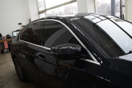스킨게러지 + BMW G3O 크롬죽이기 + G30 크롬랩핑 + BMW 크롬죽이기 + BMW부분랩핑 + 블랙유광랩핑 + 용인랩핑 + 분당랩핑 + 성남랩핑 + 경기광주랩핑 + 오포랩핑 / 성남시 분당구 동원동
