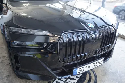 BMW 7 크롬딜리트 #BMW THE7 랩핑 #BMW 크롬딜리트 #7시리즈 크롬딜리트 #BMW 7 크롬죽이기 / 성남시 분당구 동원동