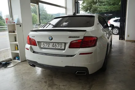 스킨게러지 + BMW F10 전체랩핑 + BMW전체랩핑 + 3M 사틴다크그레이 + 3M SATIN DARK GREY  + BMW데칼 + F10데칼 / 성남시 분당구 동원동