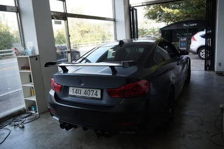 스킨게러지 + BMW M4전체랩핑 + M4전체랩핑 + M4랩핑 + 카본루프PPF + BMW 전체랩핑 + 에이버리그레이 + PPF + 카스킨 / 성남시 분당구 동원동