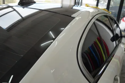 SKIN GARAGE + BMW G30 크롬몰딩 + 크롬죽이기 + BMW윈도우몰딩 + 크롬랩핑 + 크롬죽이기랩핑 + 블랙랩핑 + 3M + AVERY / 성남시 분당구 동원동