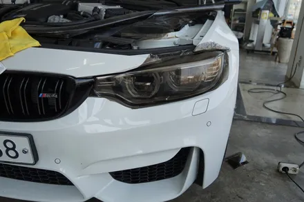스킨게러지 + BMW M4 라이트필름 + BMW라이트필름 + 스모그필름 + 라이트톤다운필름 + BMW라이트PPF + 라이트PPF / 성남시 분당구 동원동