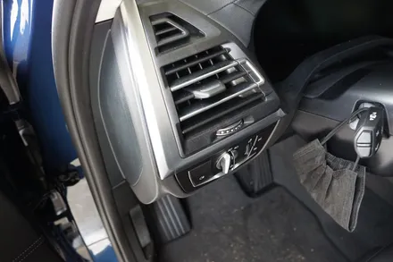 SKIN GARAGE + BMW X3 실내랩핑 + X3 크롬딜리트 + BMW 실내랩핑 + 크롬죽이기 + 하이글로시 죽이기 / 성남시 분당구 동원동