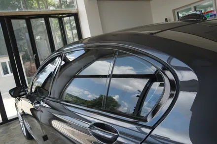 BMW 7시리즈 크롬딜리트  #BMW크롬딜리트작업 #분당크롬죽이기랩핑 #용인크롬죽이기랩핑 #자동차크롬딜리트랩핑 #스킨게러지 #자동차크롬죽이기 / 성남시 분당구 동원동