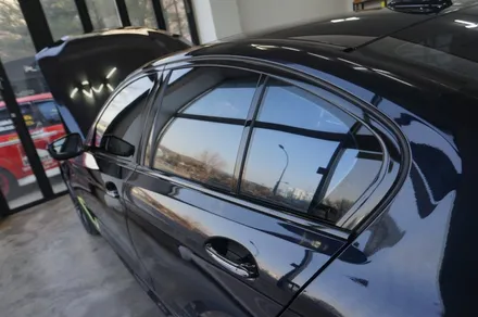 스킨게러지 + G30크롬죽이기 + BMW크롬죽이기 + 부분랩핑 + BMW부분랩핑 + 포인트랩핑 + 5시리즈랩핑 + M퍼포먼스랩핑 / 성남시 분당구 동원동