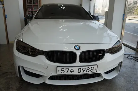 스킨게러지 + BMW M4 라이트필름 + BMW라이트필름 + 스모그필름 + 라이트톤다운필름 + BMW라이트PPF + 라이트PPF / 성남시 분당구 동원동