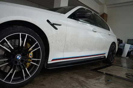 BMW G30 M퍼포먼스데칼 + G30 퍼포데칼 + G30데칼 + M데칼 + BMW M데칼 + M데칼 / 성남시 분당구 동원동